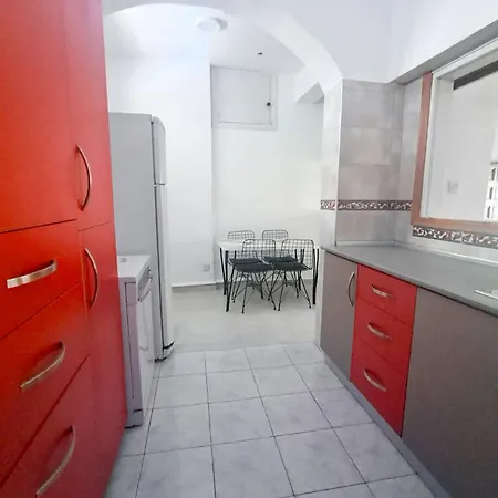 Flat With Garden 5 Min To Kyrenia Castle * Kyrenia (Northern Cyprus)